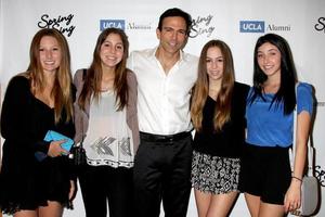 los angeles, 16 mai - dr bill dorfman au ucla s spring sing 2014 au pauley pavilion ucla le 16 mai 2014 à westwood, ca photo