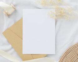carte de voeux vierge avec enveloppes pour voeux, cartes de mariage, carte d'anniversaire, maquette pour la conception