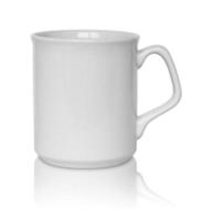 Tasse blanche vide isolé sur fond blanc photo