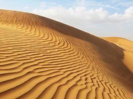 dunes de sable dans le désert photo