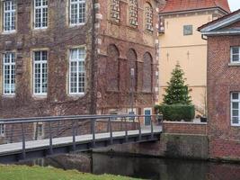 ruisseau et château à vlene photo