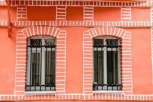 Vieille maison dans le quartier de Fener, Istanbul, Turquie photo