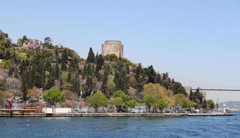 château de rumelian dans la ville d'istanbul photo