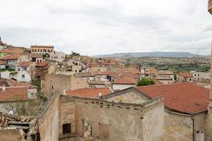 vieilles maisons dans la ville d'avanos, turquie photo