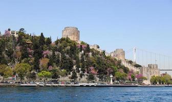 château de rumelian dans la ville d'istanbul photo