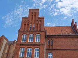 la ville de luebeck sur la mer baltique photo