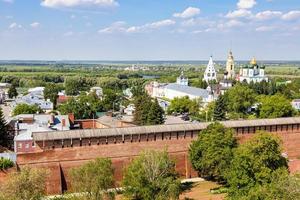 au-dessus de la vue du mur du kremlin, des églises de kolomna photo