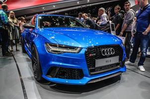 francfort - sept 2015 audi rs 6 présentée à iaa international photo