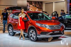 moscou, russie - août 2012 honda cr-v 4e génération présentée en première mondiale au 16e salon international de l'automobile mias moscou le 30 août 2012 à moscou, russie photo