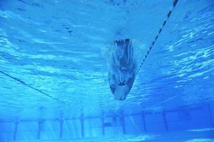 piscine sous l'eau photo