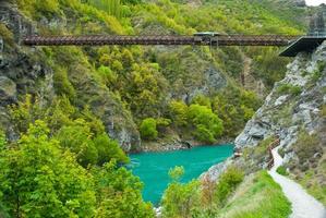 pont de kawarau près de queenstown. saut à l'élastique photo