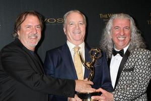 los angeles, 29 avril - direction musicale et composition dool, ken corday middle aux 43e daytime emmy creative awards à l'hôtel westin bonaventure le 29 avril 2016 à los angeles, ca photo