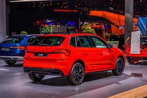 francfort, allemagne - septembre 2019 skoda kamiq sous-compact rouge suv multisegment, iaa international motor show auto exhibtion photo