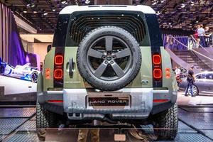 francfort, allemagne - sept 2019 silver suv landrover 2020 defender l663, iaa international motor show auto exhibition photo