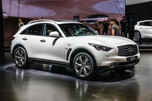 francfort - sept 2015 infinity qx70 présenté à iaa internatio photo