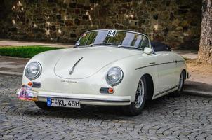 fulda, allemagne - mai 2013 porsche 356 cabrio luxe sport retro photo