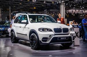 moscou, russie - août 2012 bmw x5 e70 présenté en première mondiale au 16e salon international de l'automobile mias moscou le 30 août 2012 à moscou, russie photo