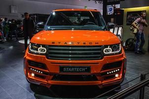 francfort - septembre 2015 crackpot startech range rover pick-up tru photo