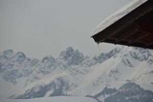 paysage de montagne d'hiver photo