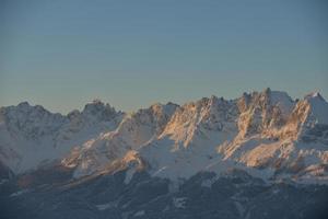 paysage de montagne d'hiver photo