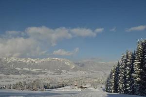 paysage de montagne d'hiver photo