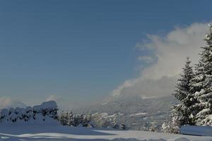 paysage de montagne d'hiver photo