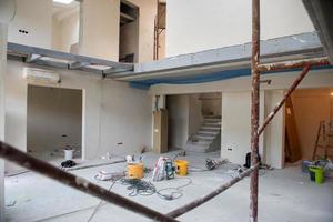 intérieur du chantier avec échafaudage photo