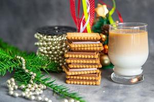 biscuit de noël dessert sucré nouvel an repas de vacances collation alimentaire sur la table copie espace arrière-plan alimentaire photo