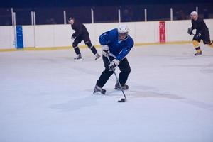 joueurs de hockey sur glace photo