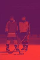 adolescentes, joueurs hockey glace, portrait photo