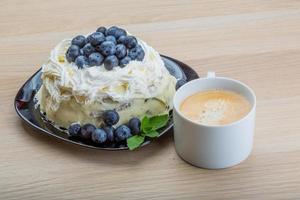 café avec gâteau aux bleuets photo