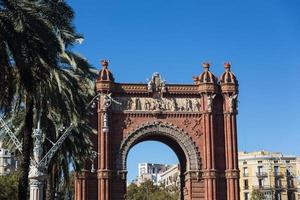 arc de triomphe barcelone photo