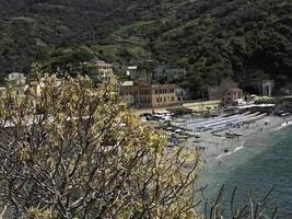 cinque terre en italie photo