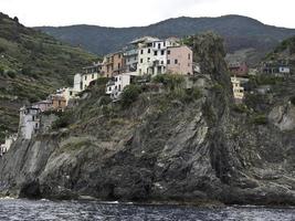 les cinque terre en italie photo