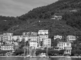 cinque terre en italie photo