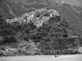 cinque terre en italie photo