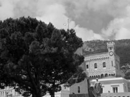 monaco au bord de la méditerranée photo