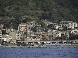 cinque terre en italie photo