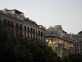 Barcelone la nuit photo