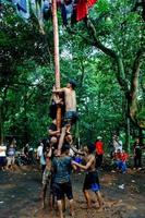 pamulang, 17 août 2022. divers concours pour commémorer la fête de l'indépendance de l'indonésie ont été organisés de manière simple mais toujours vivante. photo