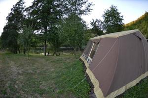 vue sur la tente de camping photo