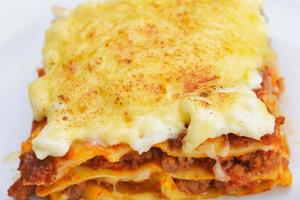 gros plan de lasagnes photo