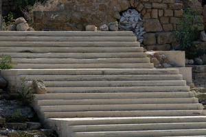 escalier dans le parc de la ville. photo