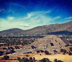 pyramide de la lune. teotihuacan, mexique