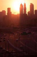 centre-ville de Dubaï au coucher du soleil photo