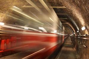 Ancienne ligne de tunnel de Karakoy à la rue Istiklal, Istanbul photo