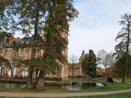 château dans le muensterland allemand photo