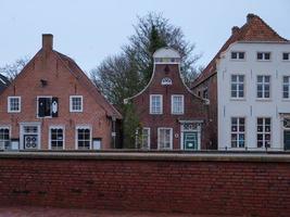 greetsiel,allemagne,2020-le village de greetsiel en mer du nord en allemagne photo