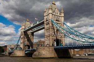 Tower Bridge à Londres Royaume-Uni photo