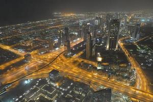 vue sur la ligne d'horizon de dubaï photo